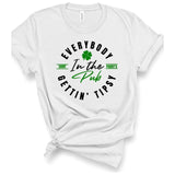 Everybody in the Pub Gettin' Tipsy Tee - Spicie's Boutique