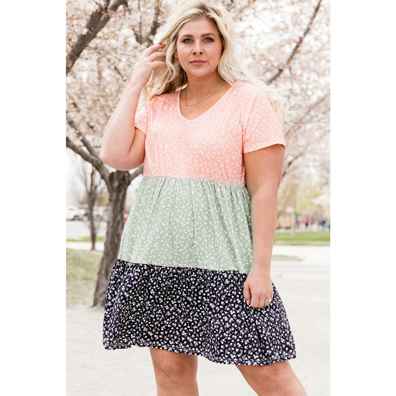 Plus Size Ditsy Floral Color Block Shift Dress - Spicie's Boutique