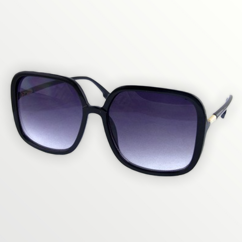 Fully rimmed Fashion Sunglasses - Spicie's Boutique