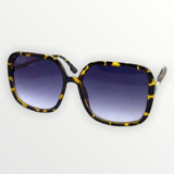 Fully rimmed Fashion Sunglasses - Spicie's Boutique
